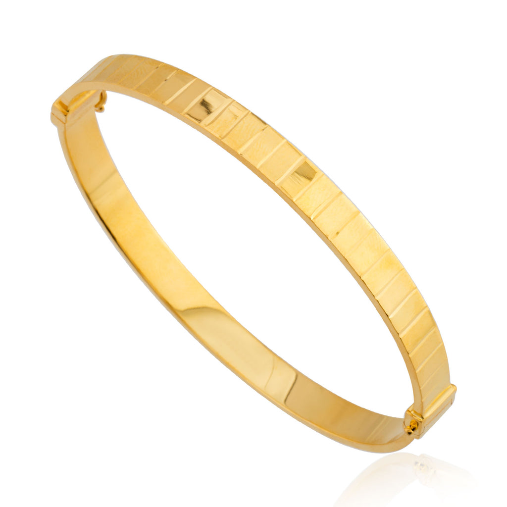 22Ct Gold Bangle