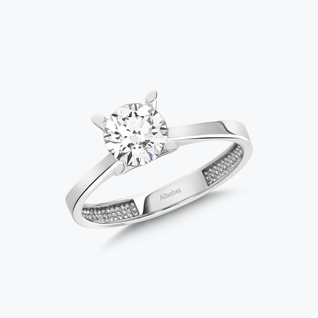 Solitaire Gold Ring